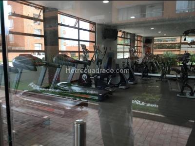 Apartamento de 3 alcobas en venta en Colina Y Alrededores, Bogotá, 171 m² · foto 9 de 11