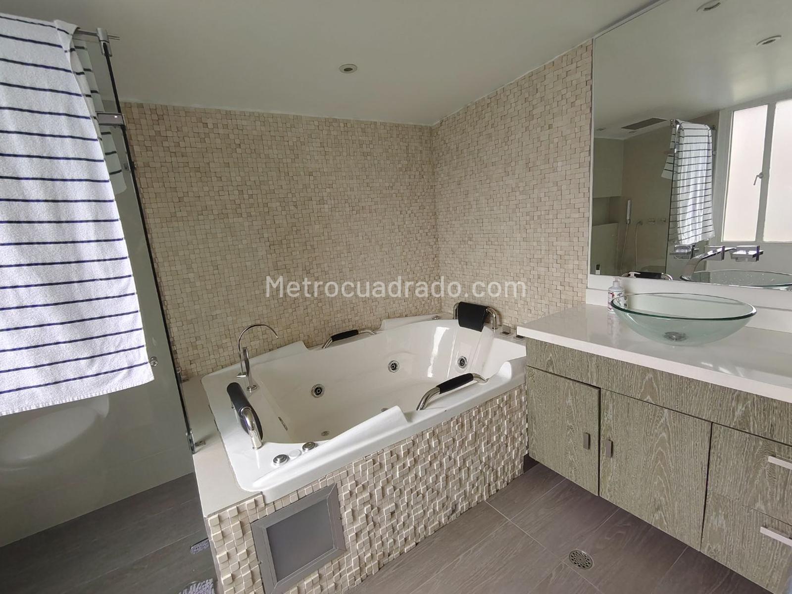 Apartamento en Arriendo  CHAPINERO ALTO