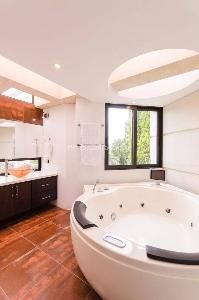 Casa de 3 alcobas en venta en Hacienda San Sebastian Pl, Bogotá, 542 m² · foto 16 de 18