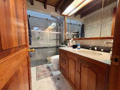 Casa de 4 alcobas en venta en San Jose De Bavaria, Bogotá, 390 m² · foto 8 de 20