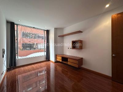 Apartamento de 3 alcobas en venta en Chico Virrey, Bogotá, 145 m² · foto 12 de 18