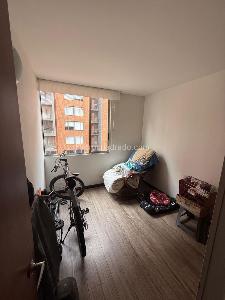Apartamento de 3 alcobas en venta en Gratamira Campestre, Bogotá, 77 m² · foto 10 de 18