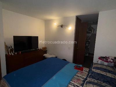 Apartamento de 3 alcobas en venta en Gratamira Campestre, Bogotá, 77 m² · foto 16 de 18