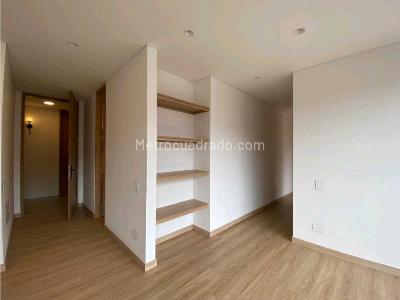 Apartamento en venta en Virrey, Bogotá · foto 2 de 15
