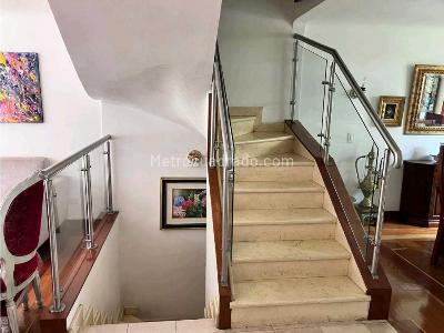 Casa de 3 alcobas en venta en Usaquen, Bogotá, 200 m² · foto 8 de 20