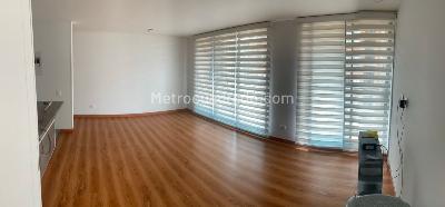 Apartamento de 3 alcobas en venta en Mazuren, Bogotá, 81 m² · foto 4 de 10