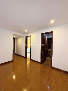 Apartamento de 3 alcobas en venta en Chico Reservado, Bogotá, 225 m² · foto 12 de 20