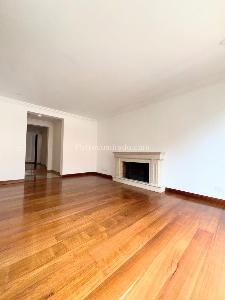 Apartamento de 3 alcobas en venta en Chico Reservado, Bogotá, 225 m² · foto 7 de 20