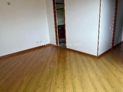 Apartamento en venta en La Colina Campestre, Bogotá · foto 14 de 18