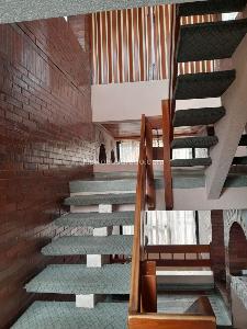 Casa de 5 alcobas en venta en Puente Largo, Bogotá, 350 m² · foto 7 de 20