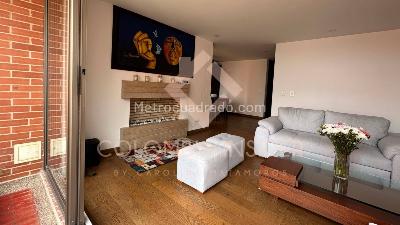 Apartamento de 3 alcobas en venta en Colina Campestre, Bogotá, 136 m² · foto 3 de 19