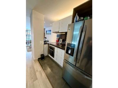 Apartaestudio en venta en Chico Norte, Bogotá, 38 m² · foto 3 de 6