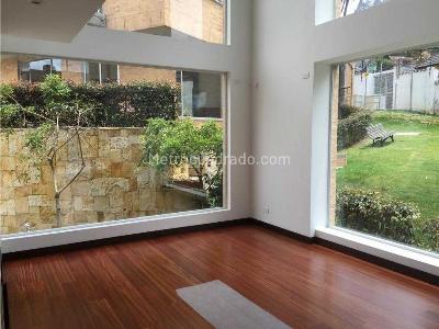 Casa de 3 alcobas en venta en Sotilenza, Bogotá, 336 m² · foto 3 de 12