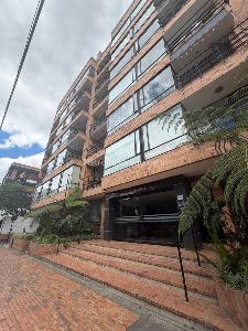 Apartamento de 3 alcobas en venta en Cedritos Contador, Bogotá, 99 m² · foto 2 de 20