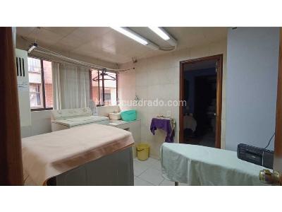 Apartamento de 3 alcobas en venta en Chico, Bogotá, 264 m² · foto 16 de 20