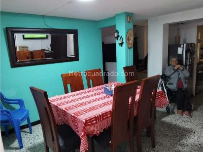 Casa de 4 alcobas en venta en Timiza, Bogotá, 75 m² · foto 19 de 20