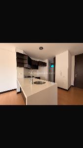 Apartamento de 1 alcoba en venta en Chico Norte, Bogotá, 70 m² · foto 8 de 9