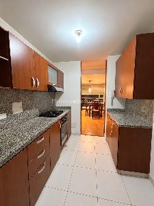 Apartamento en venta en Pontevedra, Bogotá · foto 3 de 11