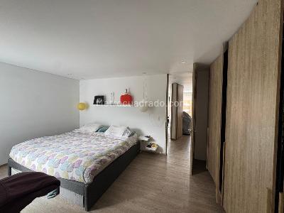 Apartamento de 3 alcobas en venta en Chico Alto Chico, Bogotá, 190 m² · foto 3 de 11