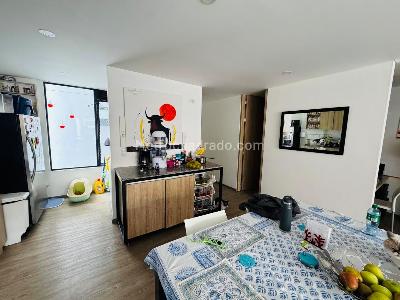 Apartamento de 3 alcobas en venta en Chico Alto Chico, Bogotá, 190 m² · foto 6 de 11