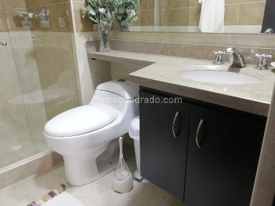 Apartamento en arriendo en Cedritos, Bogotá · foto 10 de 12