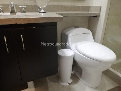 Apartamento en arriendo en Cedritos, Bogotá · foto 7 de 12