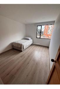 Casa de 3 alcobas en venta en Colina Campestre, Bogotá, 240 m² · foto 7 de 8