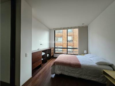 Apartamento de 2 alcobas en arriendo en El Virrey, Bogotá, 80 m² · foto 7 de 12