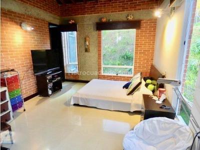 Casa de 5 alcobas en venta en El Poblado Las Palmas, Medellín, 400 m² · foto 16 de 20