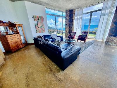 Casa de 5 alcobas en venta en El Poblado Las Palmas, Medellín, 900 m² · foto 9 de 20