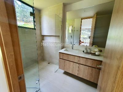 Apartamento de 3 alcobas en venta en Poblado Alto, Medellín, 160 m² · foto 13 de 16