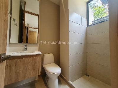 Apartamento de 3 alcobas en venta en Poblado San Lucas, Medellín, 145 m² · foto 13 de 20