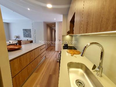Apartamento de 2 alcobas en venta en El Poblado, Medellín, 120 m² · foto 5 de 20