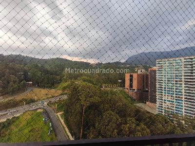 Apartamento de 2 alcobas en venta en El Poblado Las Palmas, Medellín, 95 m² · foto 8 de 20