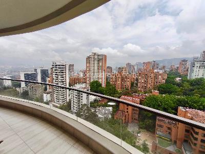 Apartamento de 3 alcobas en venta en El Poblado Los Gonzales, Medellín, 386 m² · foto 9 de 20