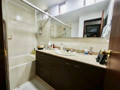 Casa de 3 alcobas en venta en Poblado San Lucas, Medellín, 200 m² · foto 14 de 20