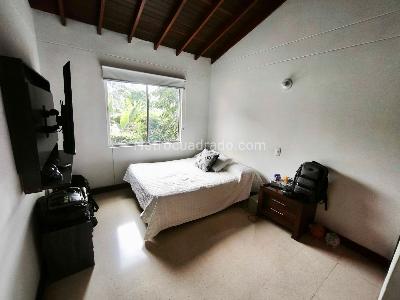 Casa de 3 alcobas en venta en Poblado San Lucas, Medellín, 200 m² · foto 15 de 20