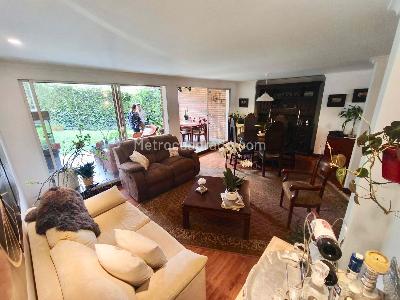 Casa de 3 alcobas en venta en Poblado San Lucas, Medellín, 200 m² · foto 3 de 20