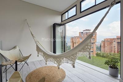 Apartamento de 4 alcobas en venta en El Diamante No. 2, Medellín, 296 m² · foto 11 de 20