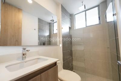 Apartamento de 2 alcobas en venta en Loma De Los Mesa, Envigado, 104 m² · foto 10 de 20