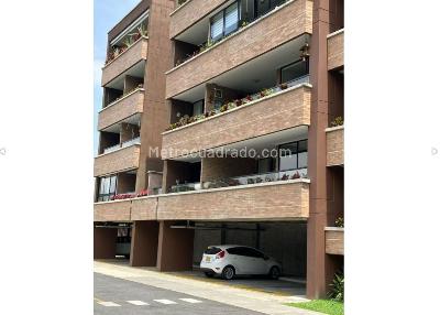 Apartamento de 1 alcoba en venta en El Escobero, Envigado, 89 m² · foto 18 de 20