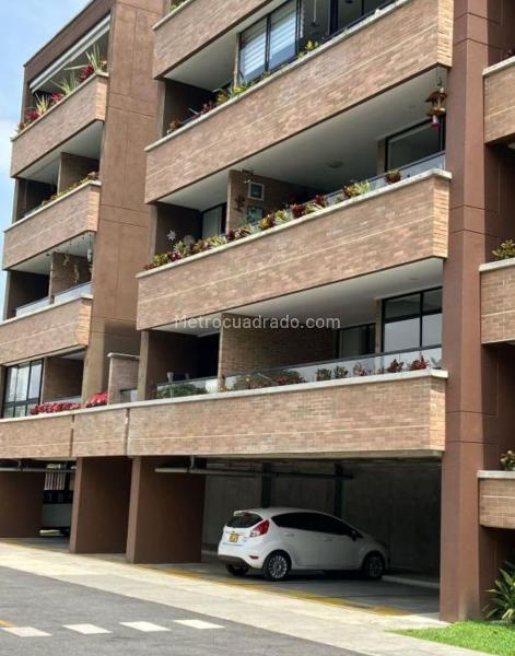 Piso – Envigado, Valle de Aburrá - Más