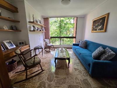 Apartamento de 4 alcobas en venta en El Poblado, Medellín, 234 m² · foto 5 de 16