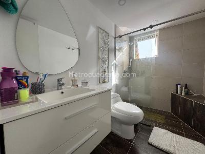 Apartamento de 3 alcobas en venta en El Poblado, Medellín, 153 m² · foto 15 de 20