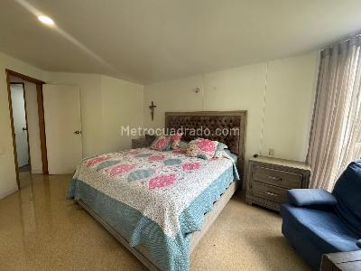 Apartamento de 3 alcobas en venta en El Poblado, Medellín, 153 m² · foto 14 de 20