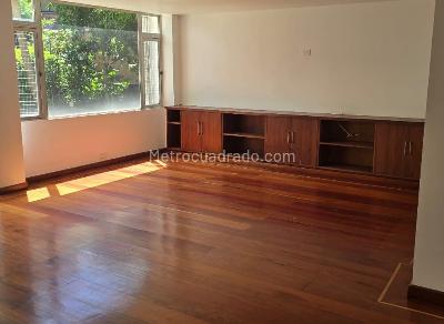 Apartamento de 3 alcobas en venta en Poblado Loma De Alejandria, Medellín, 230 m² · foto 8 de 20