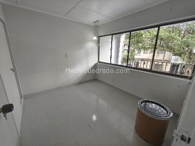 Casa en venta en Envigado, Envigado · foto 3 de 20