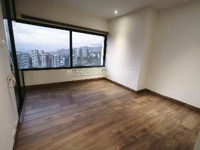 Apartamento de 2 alcobas en venta en Poblado San Lucas, Medellín, 129 m² · foto 18 de 20