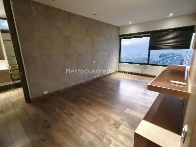 Apartamento de 2 alcobas en venta en Poblado San Lucas, Medellín, 129 m² · foto 9 de 20