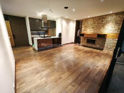 Apartamento de 2 alcobas en venta en Poblado San Lucas, Medellín, 129 m² · foto 2 de 20